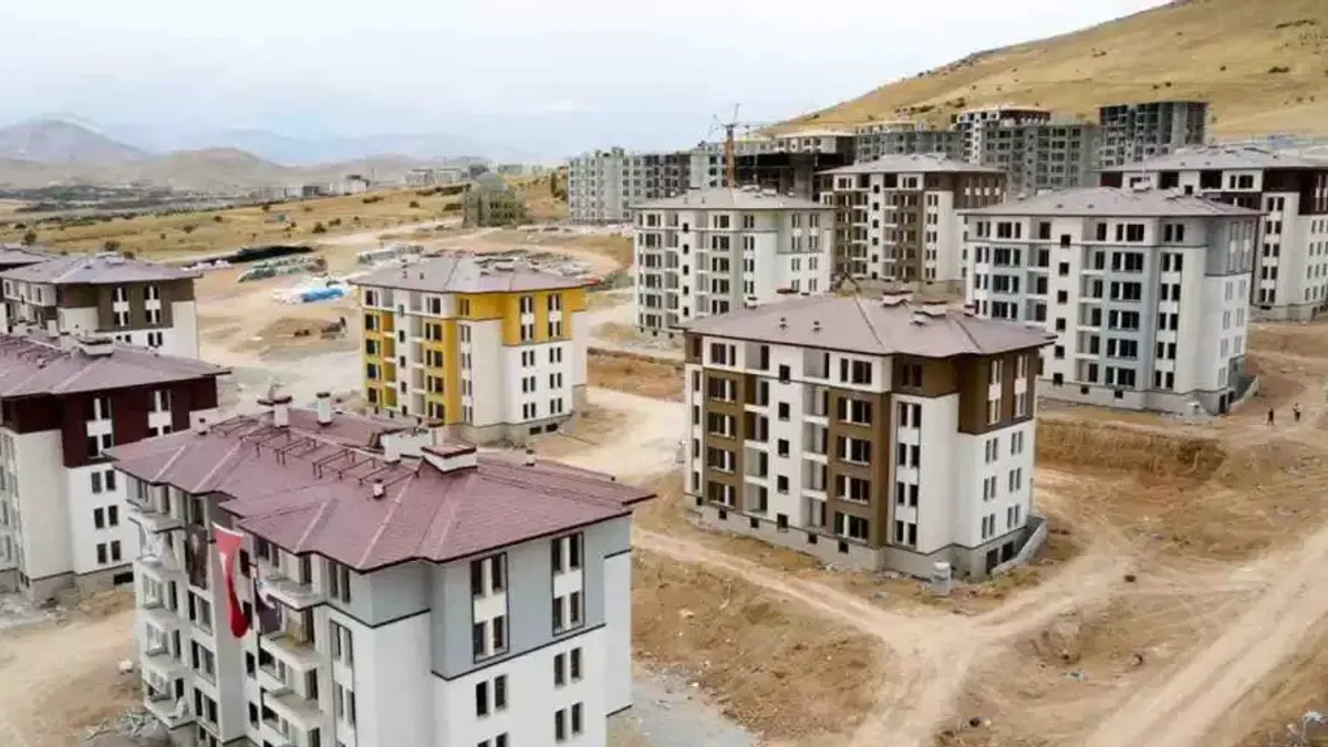 Bakan Kurum'dan 'Yerinde Dönüşüm Projesi' açıklaması