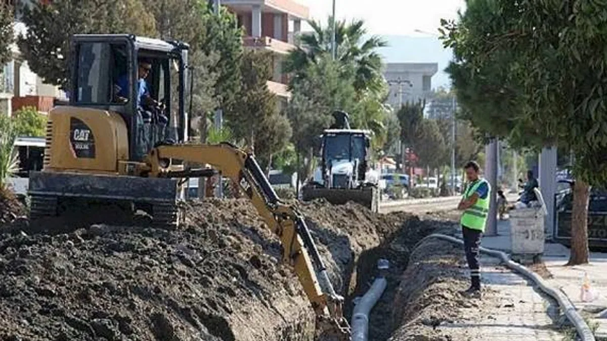 Kınık ve Ova'da 40 yıllık içme suyu hattı yenileniyor