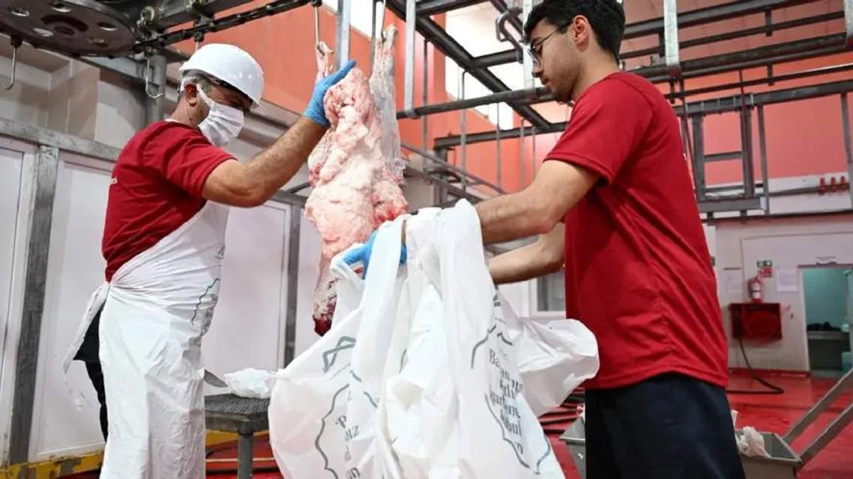 Mersin’de Kurban Bayramı’nda hijyenik kesim hizmeti