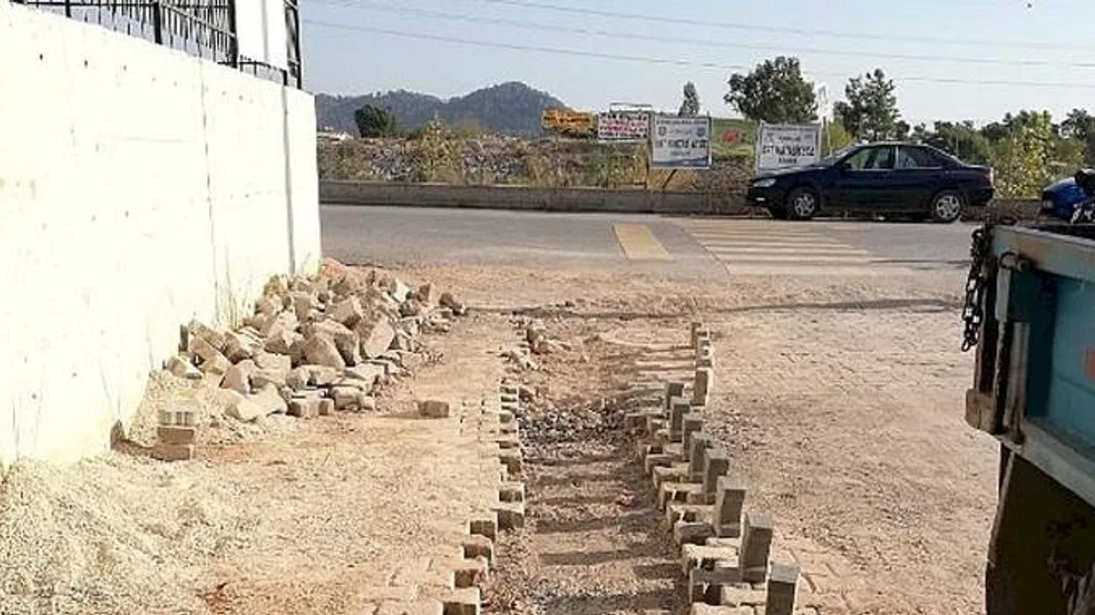 İlçe Genelinde Yol ve Kaldırım Çalışmaları