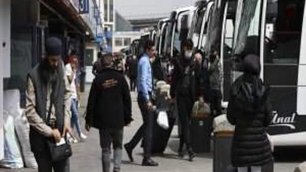 Ramazan Bayramı İçin Otobüs Biletleri Tükendi