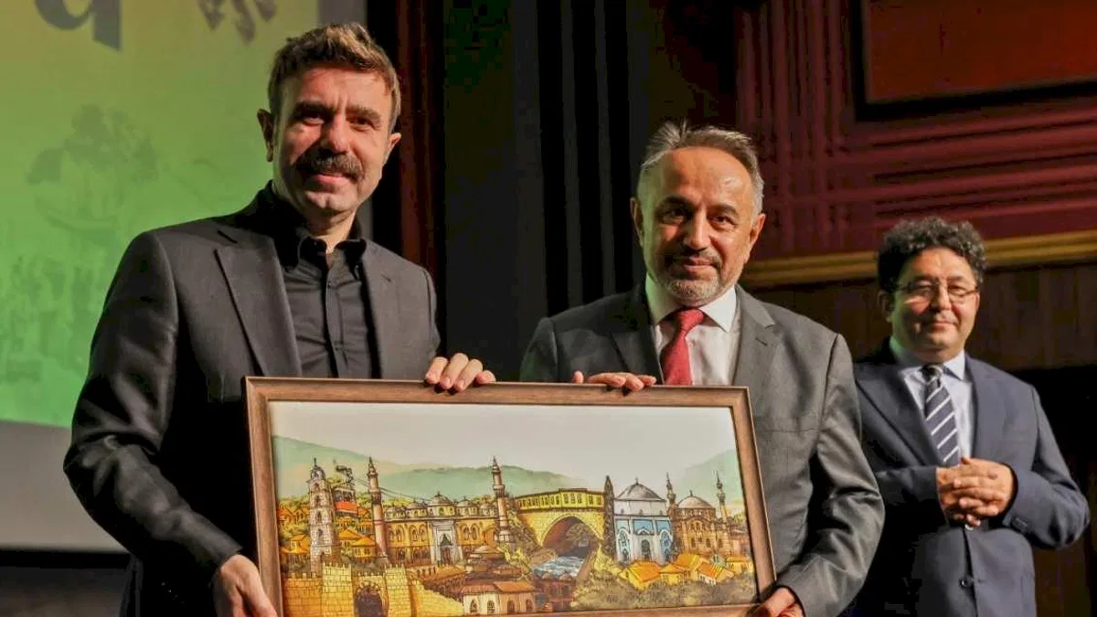 Bursa'nın kuruluş süreci tarihi panelle masaya yatırıldı