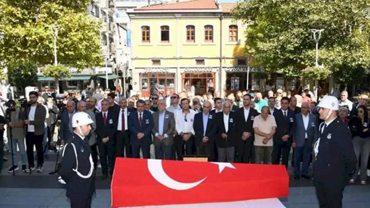 Trabzon’un eski belediye başkanı son yolculuğuna uğurlandı