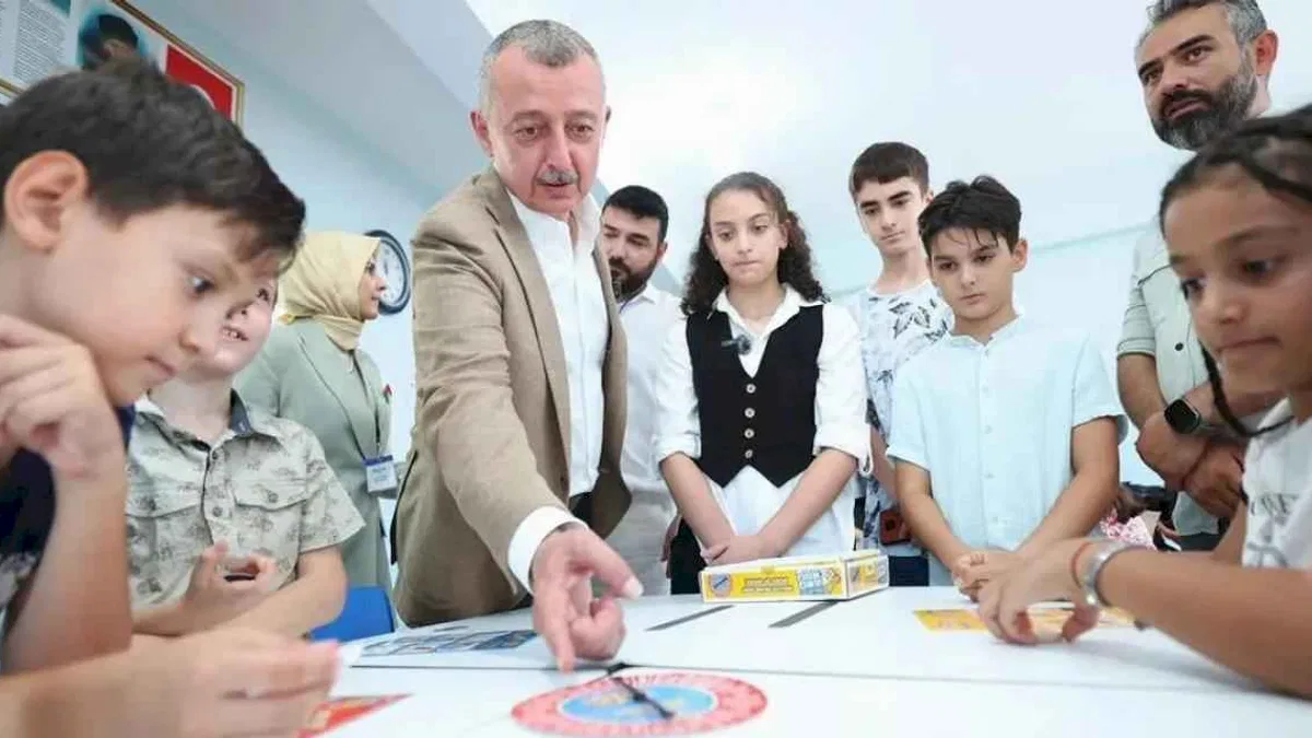 Kocaeli'de 30 bin öğrenci bu haberi bekliyordu... Eğitim desteklerinde ilk taksitler yattı!