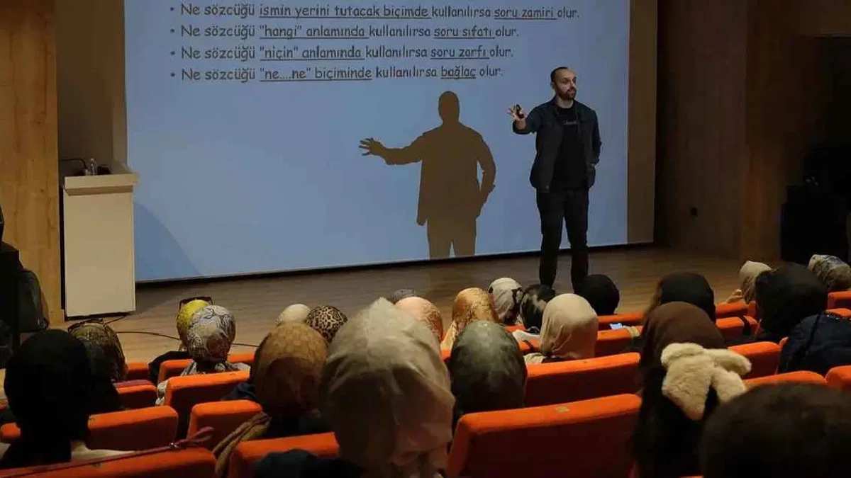 Kocaeli'de KPSS adayları Büyüşehir'le sınava hazırlanıyor