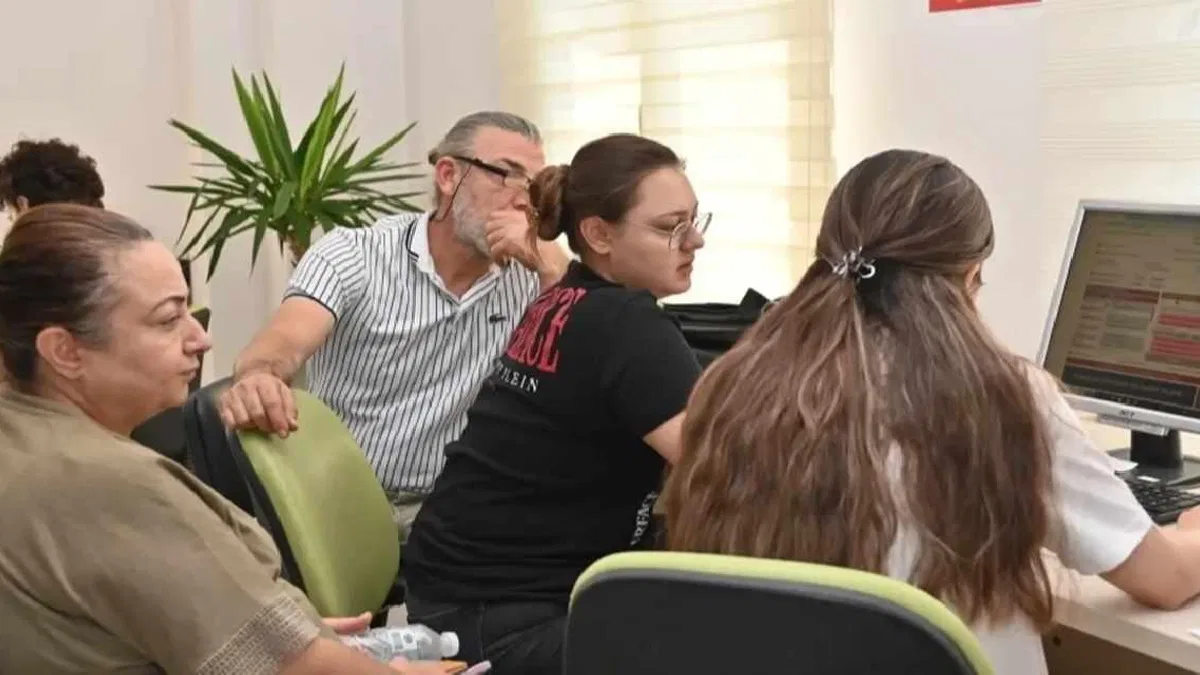 Manisa'da LGS adaylarına ücretsiz tercih desteği