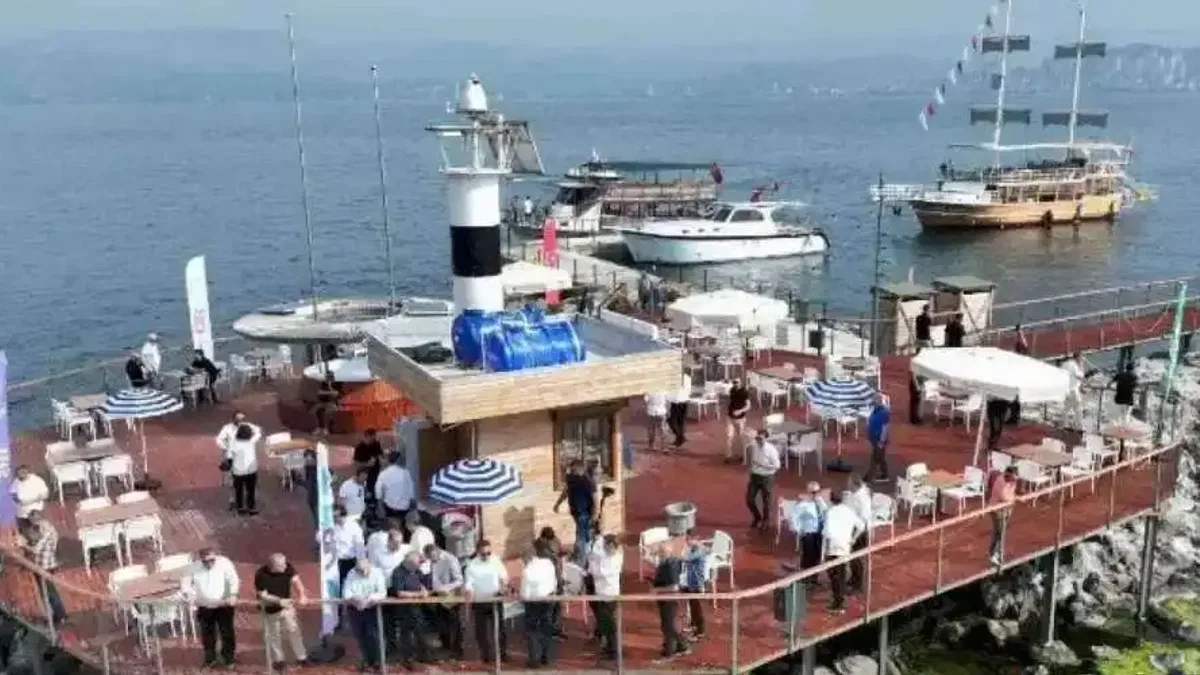 Fener Adası turizmin gözdesi oldu