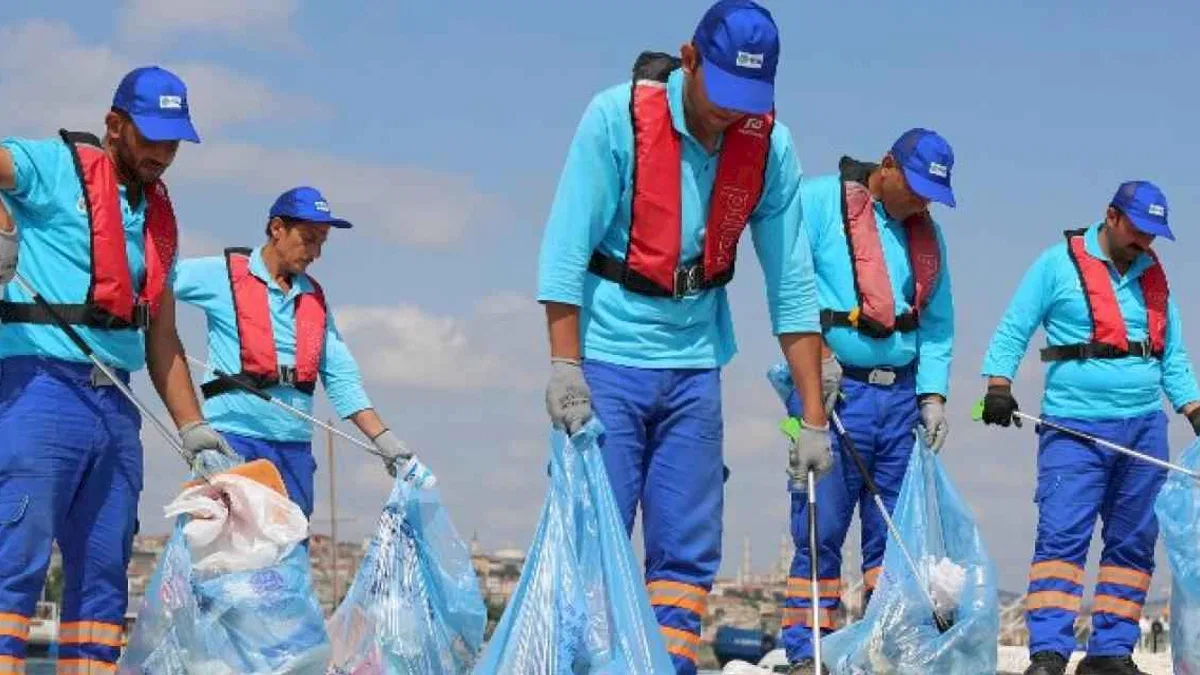 İstanbul'da bayram tatilinde 1.440 ton çöp toplandı