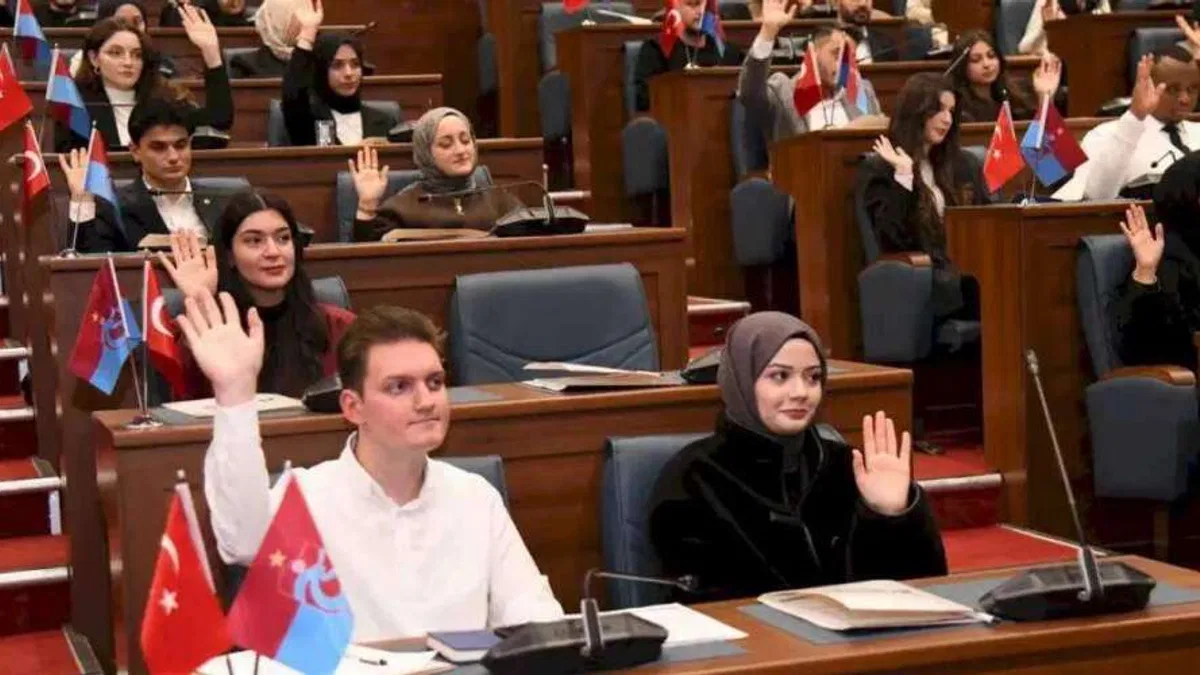 Trabzon'da öğrencilere ulaşım ve sosyal tesis indirimi