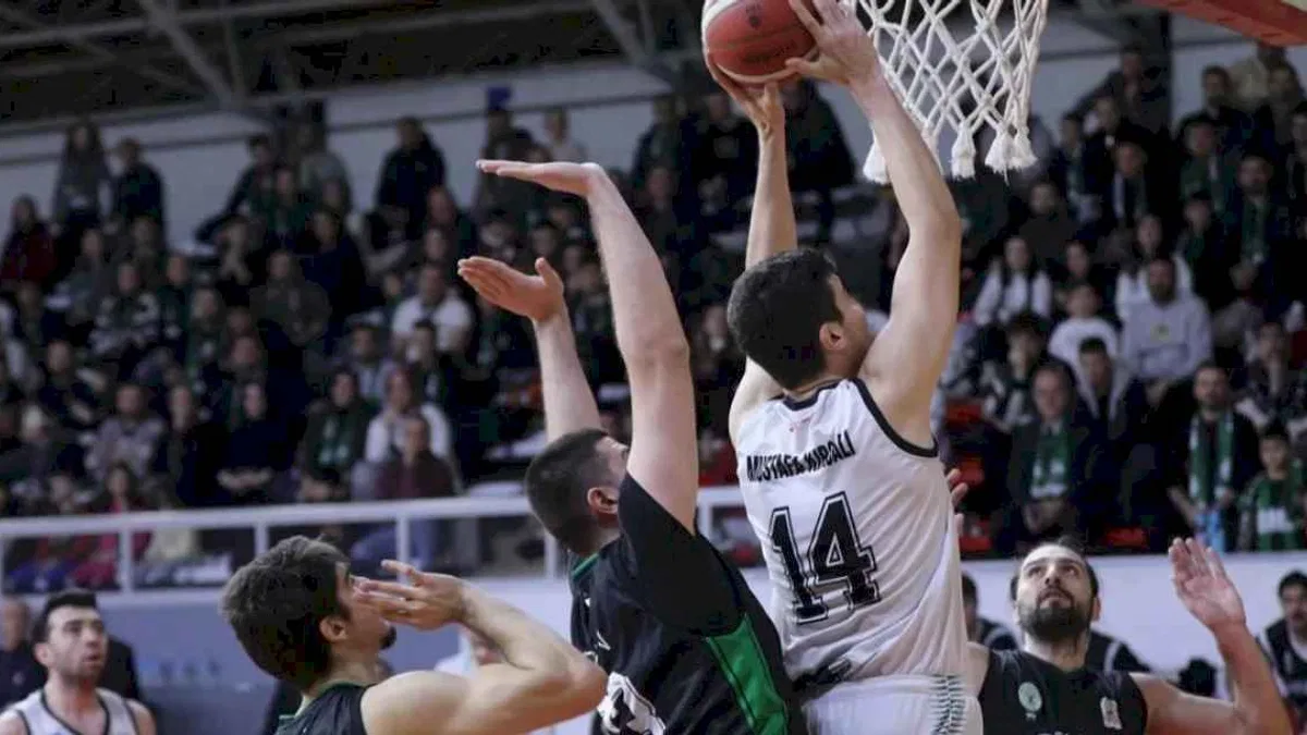 Sakarya'nın dev adamlarından iddialı Play-Off