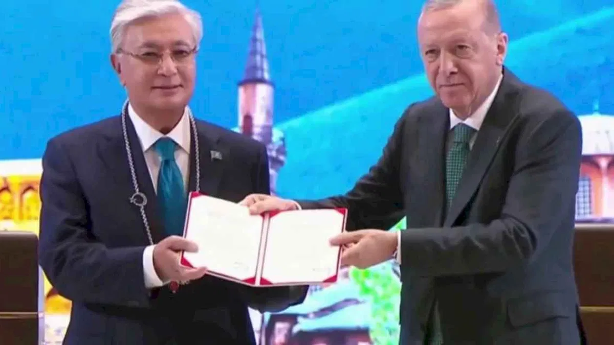 Kazakistan Cumhurbaşkanı Tokayev’e Türkiye'den devlet nişanı