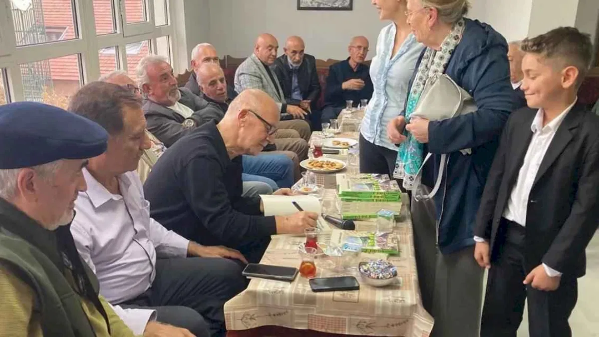 Sabuncuoğlu'nun 'Kalbimdeki Manşet: Hasangala' okurlarıyla buluştu