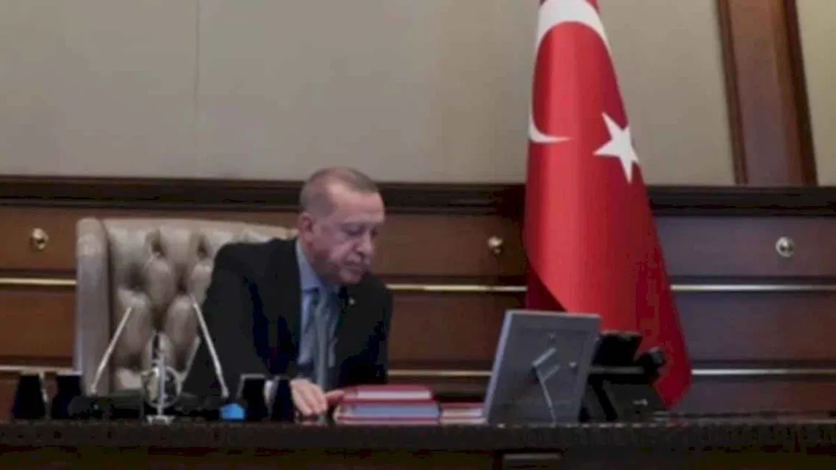 Cumhurbaşkanı Erdoğan, Tekirdağlı şehidin babasıyla telefonda görüştü