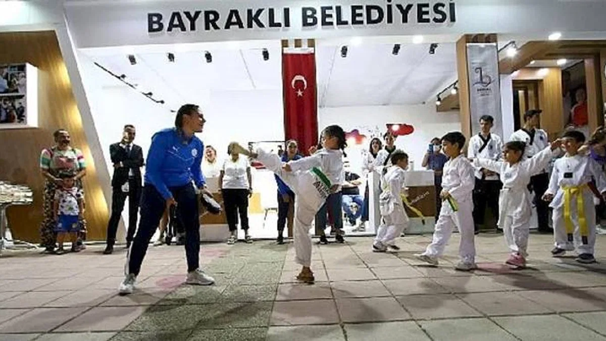 İzmir Fuarı'nda Bayraklı Belediyesi fark yarattı