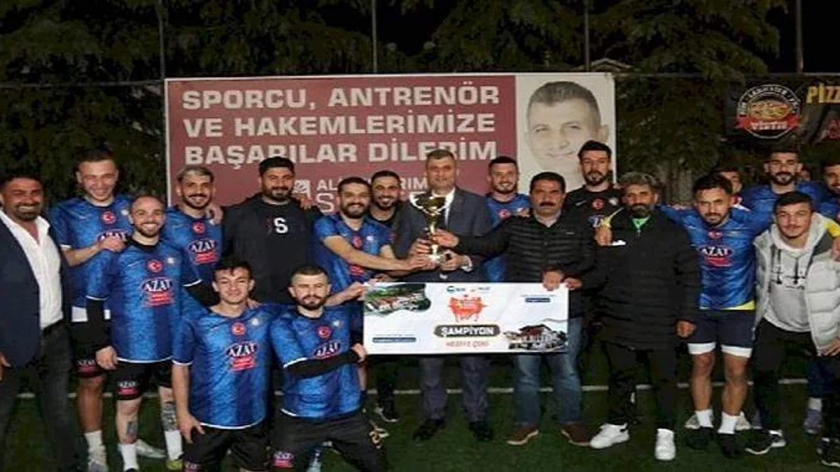Gölcük Belediyesi 22. Geleneksel Futbol Turnuvasına Başvurular Başlıyor