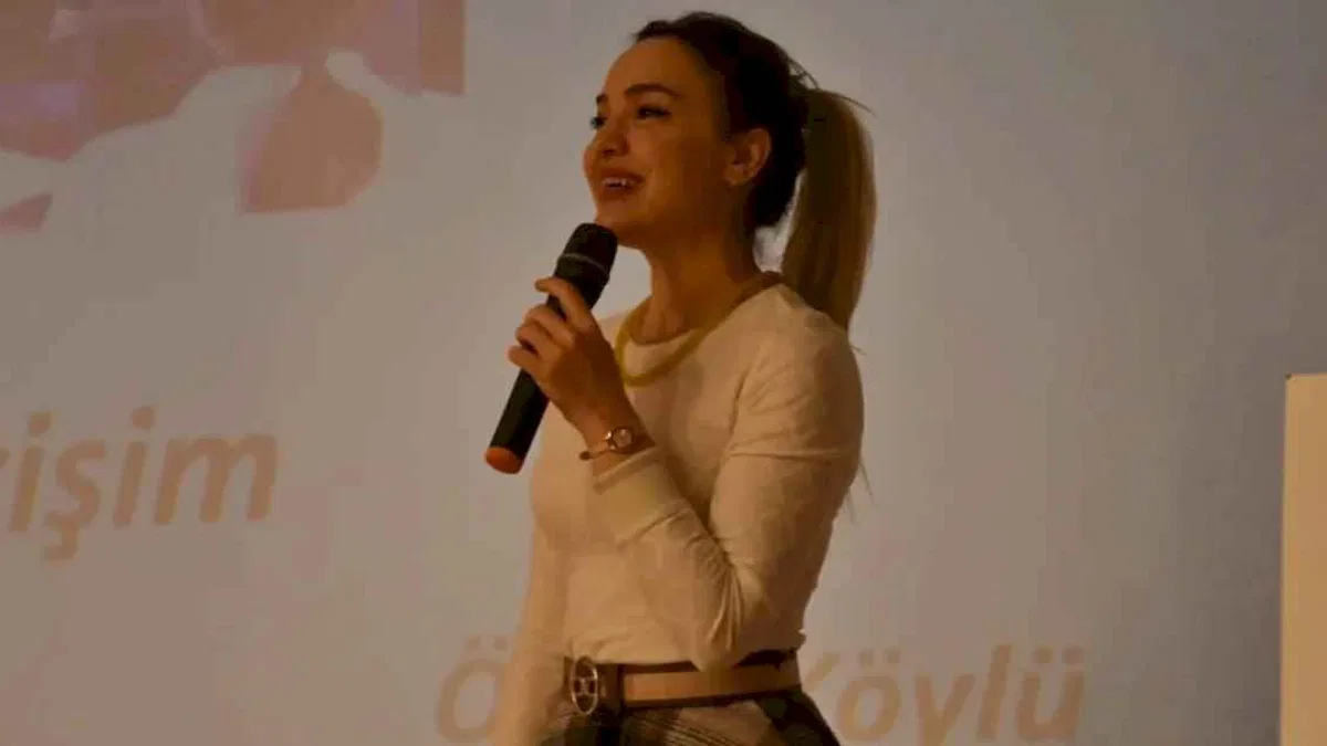Manisa'da etkili iletişim eğitimi