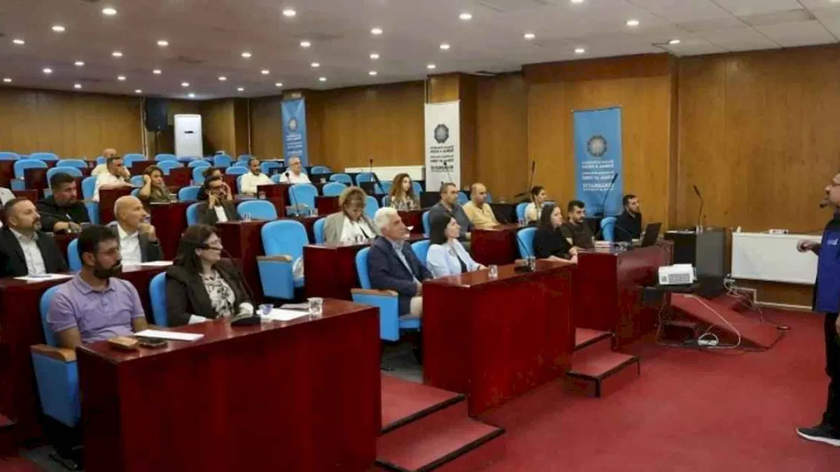 Diyarbakır'da afet yönetim eğitimi düzenlendi