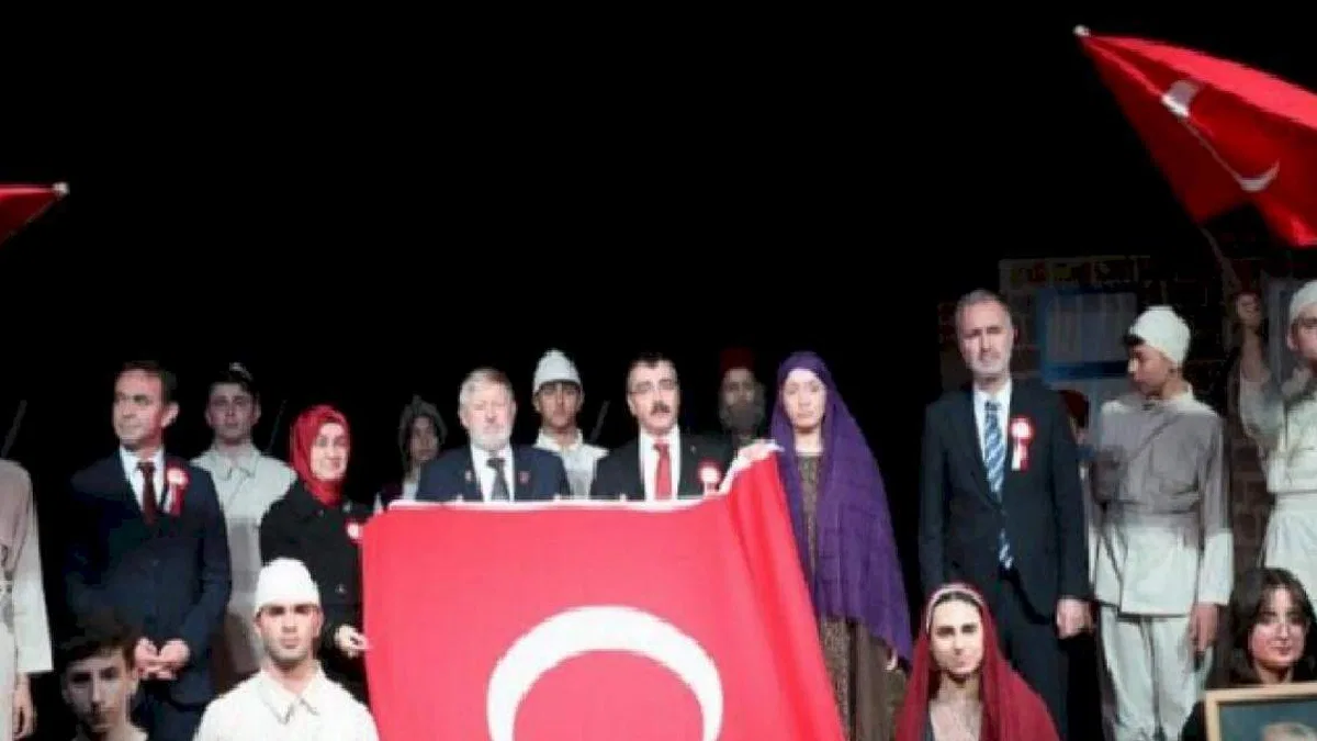 İnegöl'de Çanakkale Zaferi'nin 108'inci yılı yad edildi