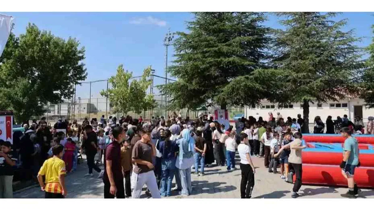 Kayseri Büyükşehir'in yaz Kur'an Kursu'na anlamlı final