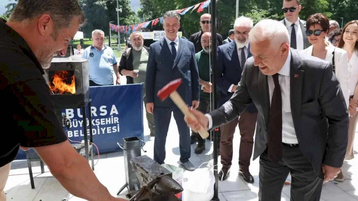 Bursa bıçağı dünya sahnesinde... 2027'de Bursa ev sahipliği yapacak