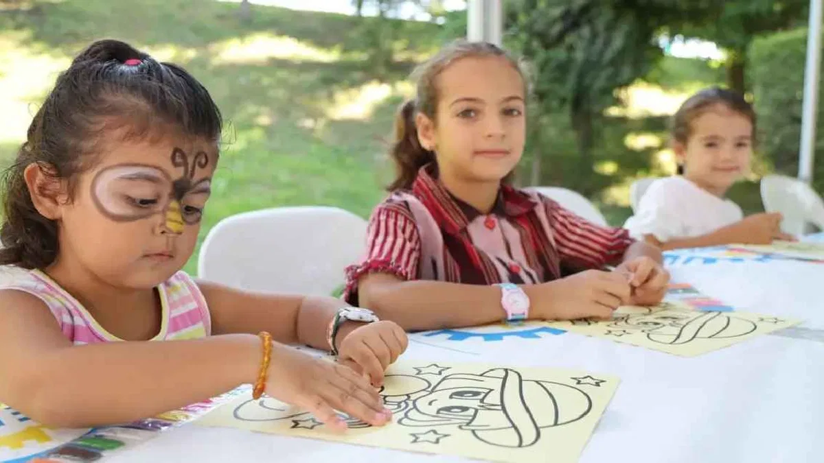 Kocaeli Gebze’de 'Atölyem Parkta' çocuklarla buluştu