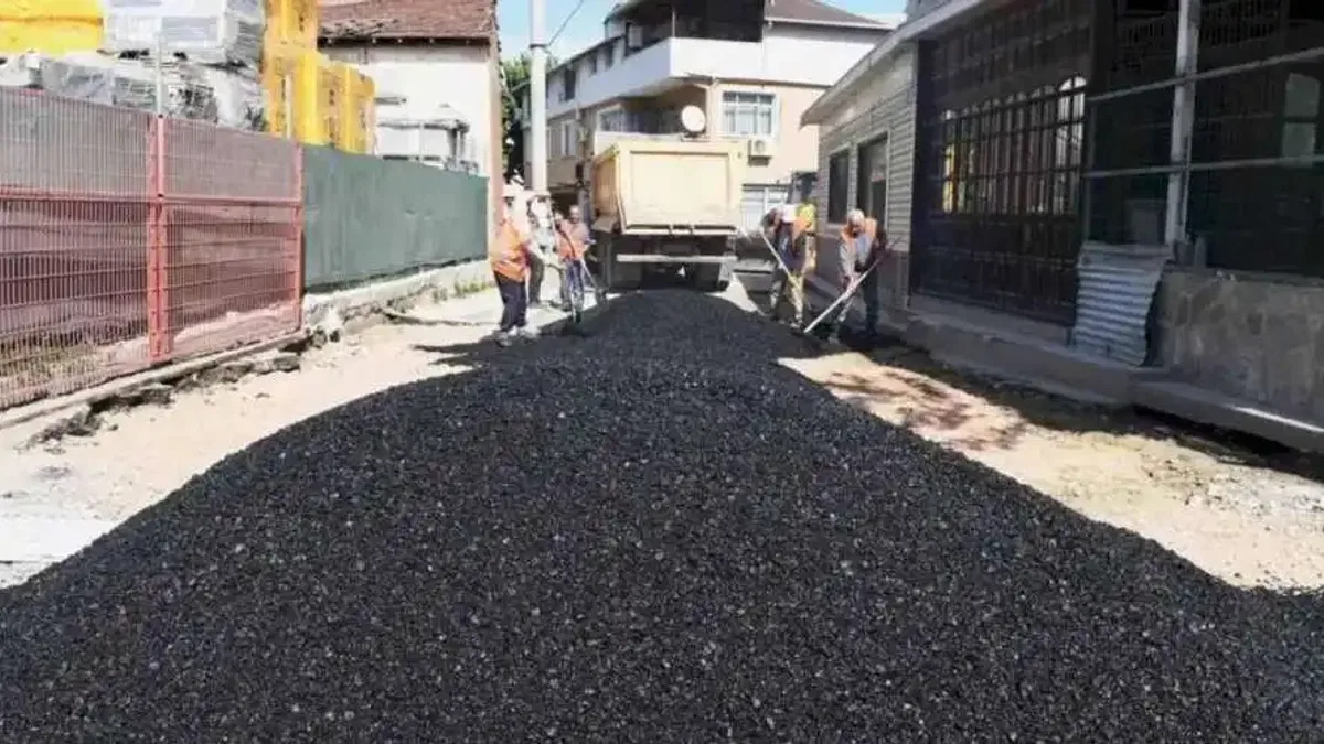 Bursa Osmangazi’de 9 ayda 29 bin ton asfalt yaması