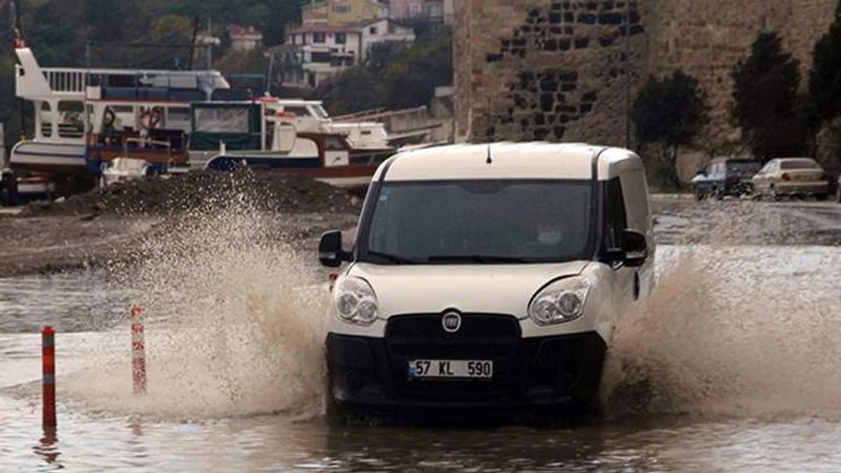 Doğu Karadeniz kıyıları ile Ordu çevresinde kuvvetli yağış bekleniyor