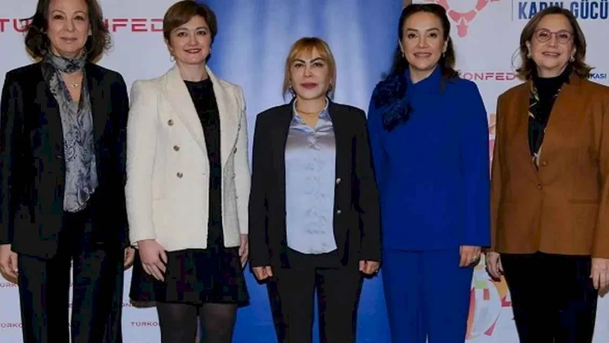 TÜRKONFED Bandırma'daki girişimci kadınlara ilham verdi