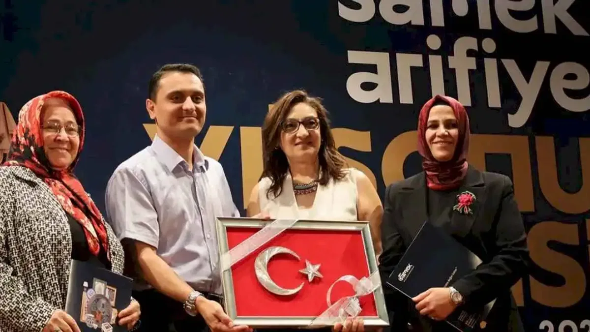 Arifiye SAMEK’te yılsonu heyecanı: Sanat ve emek bu sergide buluştu