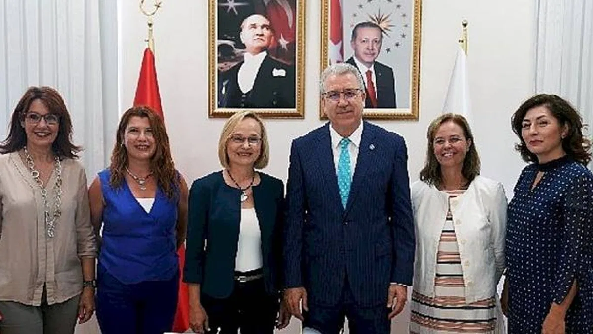 EÜTF "Umut Işınları" Projesi ile İnsanlığın Geleceğine Işık Olacak