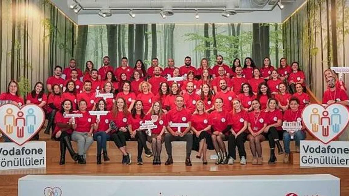 Vodafone Gönüllüleri İyiliğin Yanında Duruyor