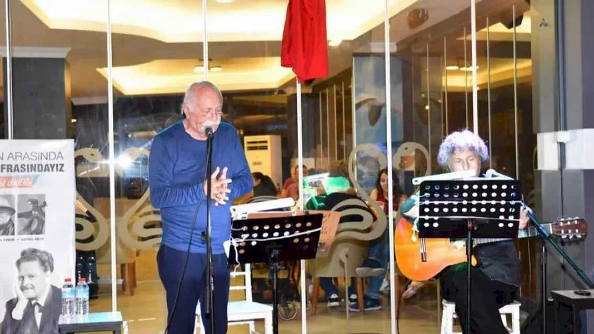 Nazım Hikmet’in dizeleri Çiğli’de yankılandı
