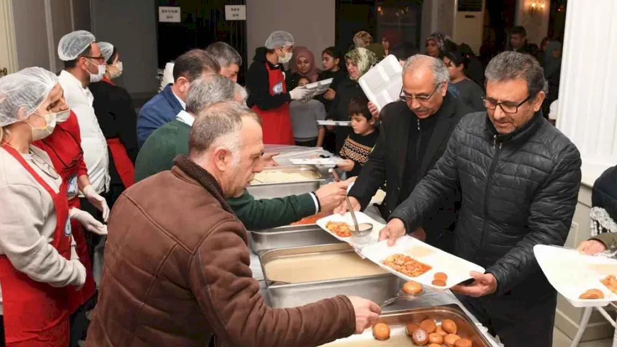Bursa Osmangazi sofrayı bu kez Panayır'da kurdu