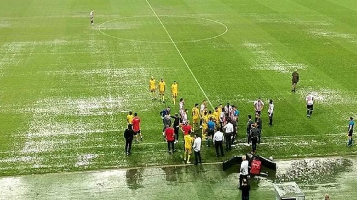Samsunspor - İstanbulspor maçı ertelendi!