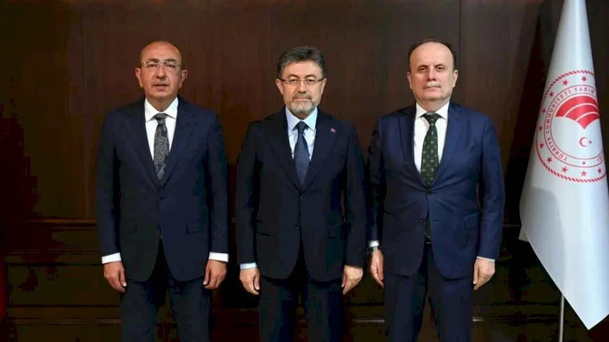 Bakan Yumaklı'dan Konya Meram'ın tarım politikalarına tam not