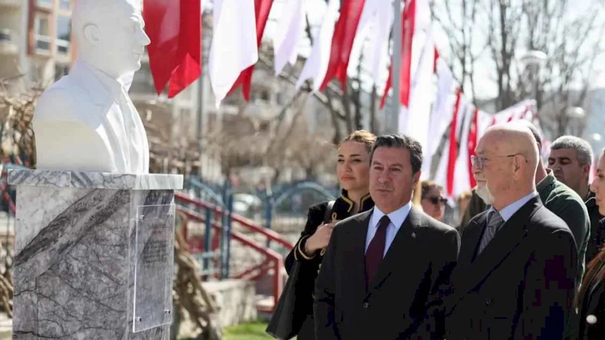 Muğla'da sağlık emekçileri ölümsüzleşti