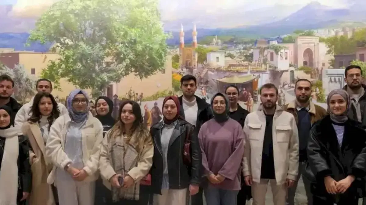 Konya'da Gençlik Meclisi “Koninnt Programı” gerçekleştirdi