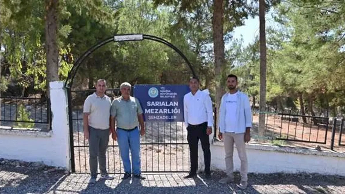Manisa'da mezarlıklar güvenli hale getiriliyor