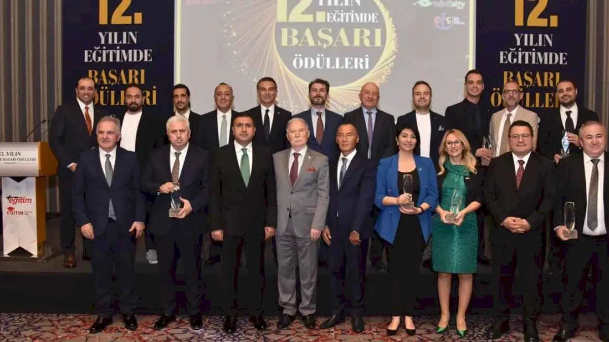 Emko Eğitim Çözümleri’ne “Yılın Eğitim Teknolojileri Şirketi” Ödülü