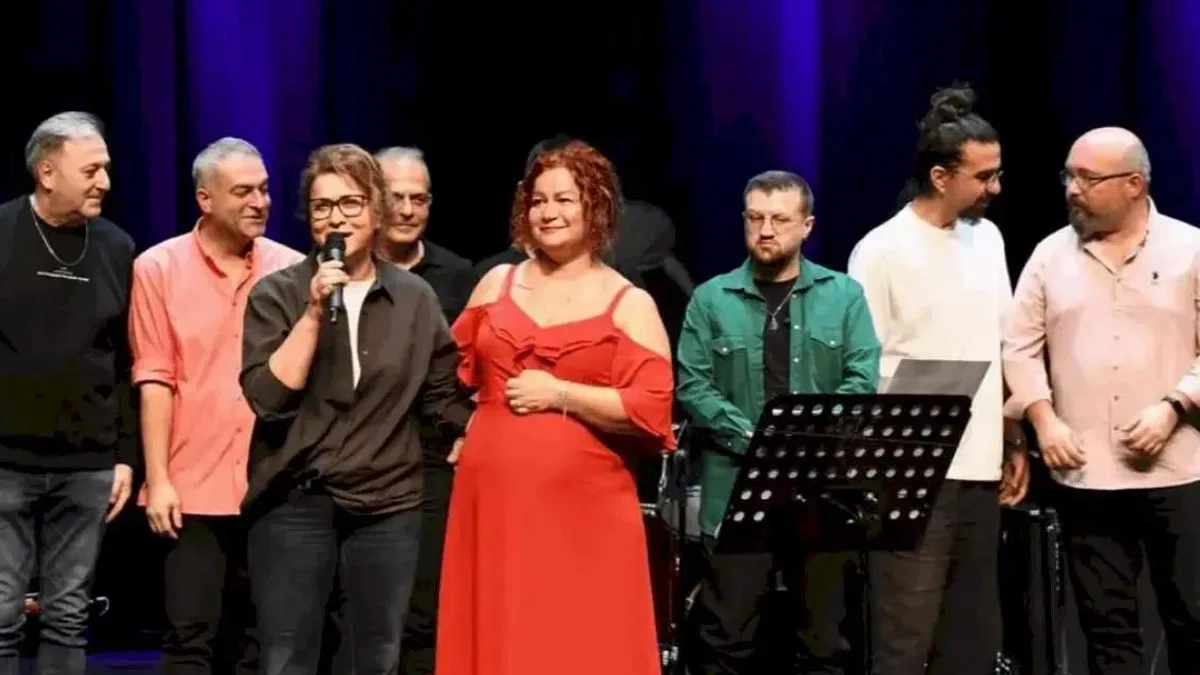 Balıkesir’de Sezen Aksu şarkılarıyla unutulmaz gece