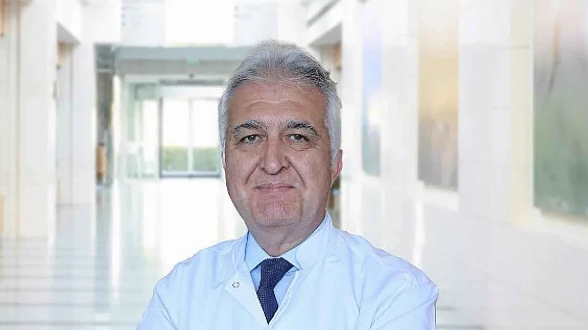 Yemek sonrası gelen karın ağrısı safra taşı habercisi olabilir