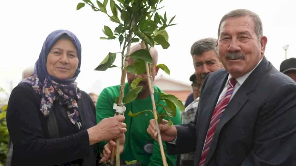 Muğla Milas'ta üreticilere fidan desteği sağlandı