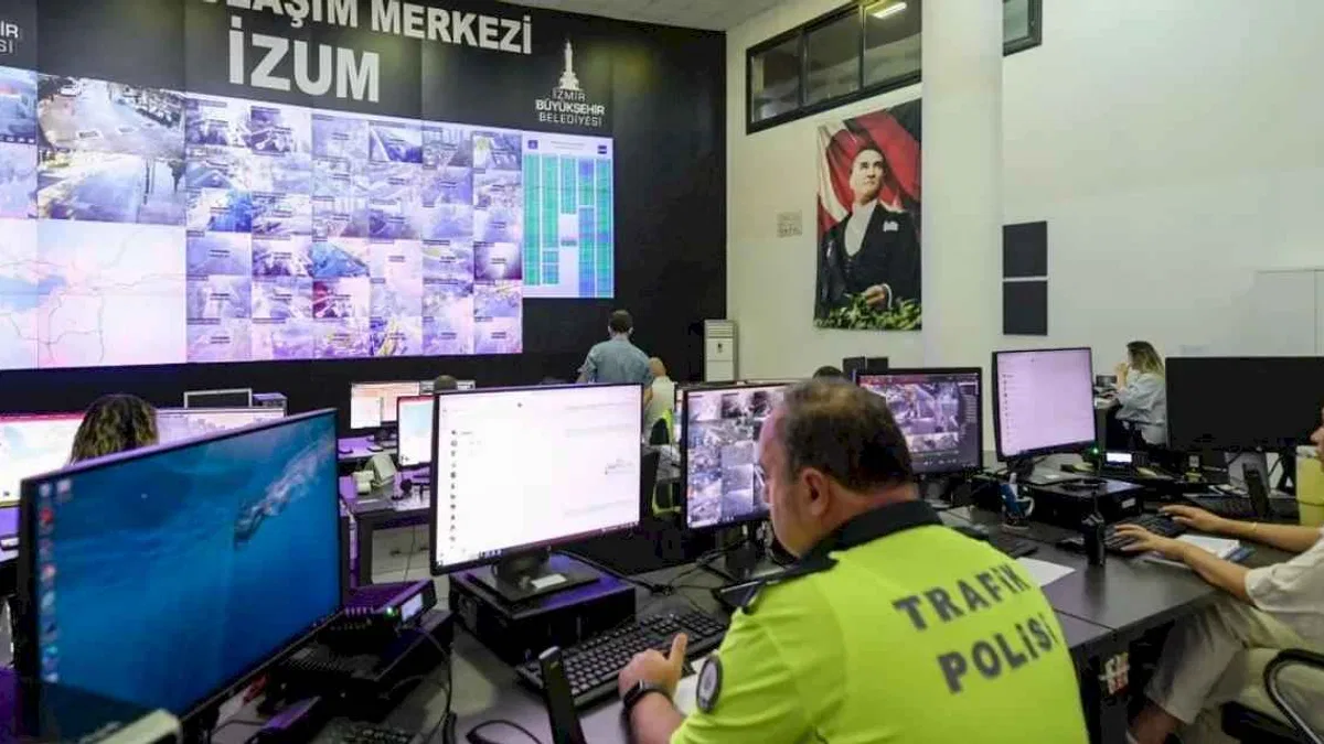 İzmir trafiği “İZUM”un radarında