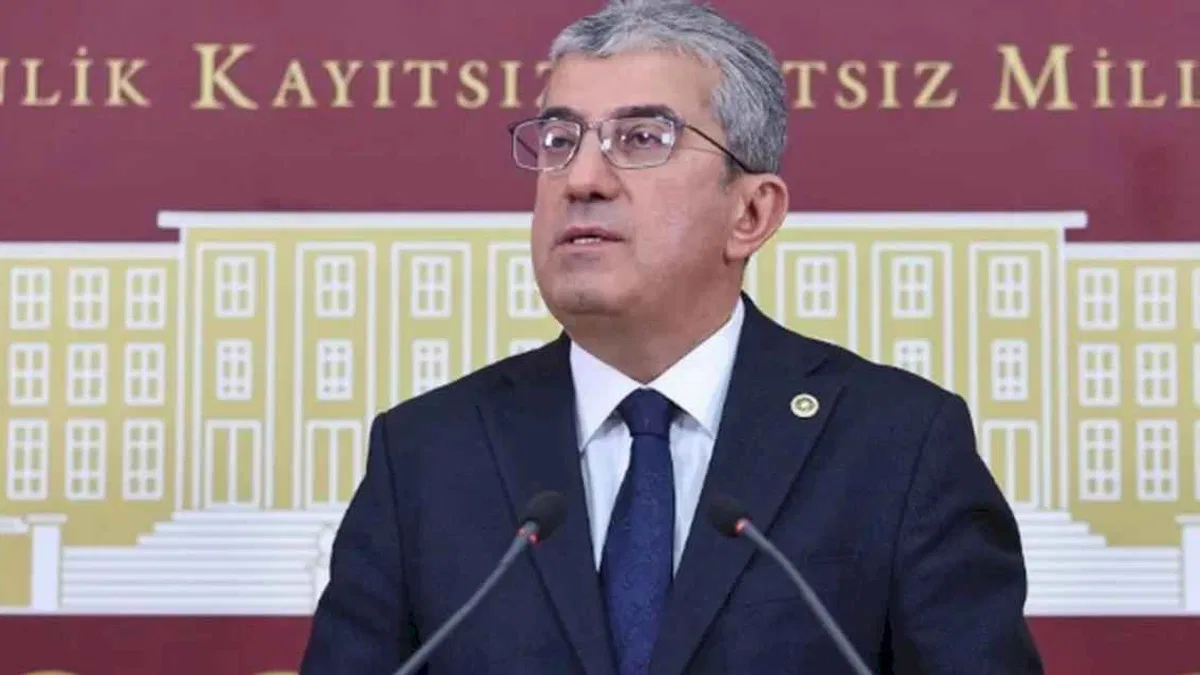 CHP'li Günaydın'dan gözaltı açıklaması: Davet etseniz gelmiyor mu?