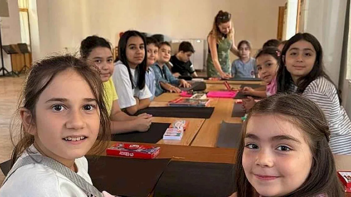 Salihli Belediyesi Himaye-i Etfal Binasında Resim ve Seramik Kursları Başladı
