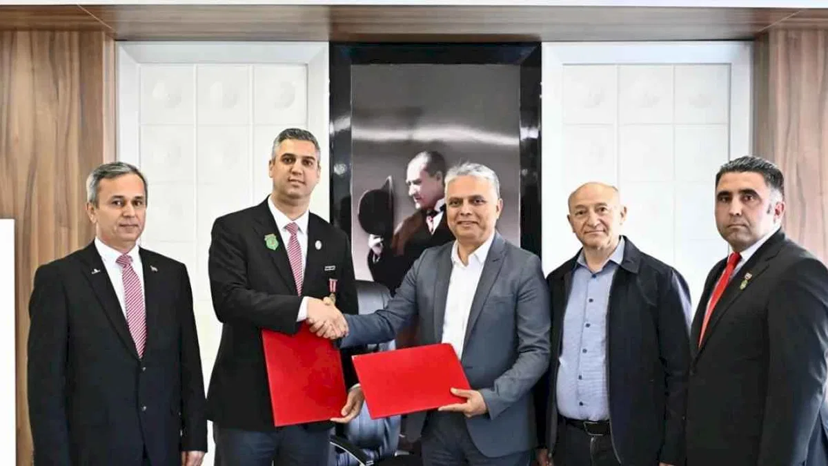 Antalya Muratpaşa’da şehit aileleri ve gaziler için protokol