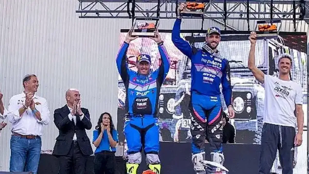Soyer TransAnatolia Rally Raid ödül törenine katıldı