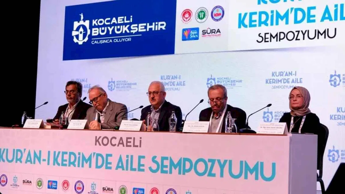 Kur’an-ı Kerim’de aileye verilen değer Kocaeli'de anlatıldı