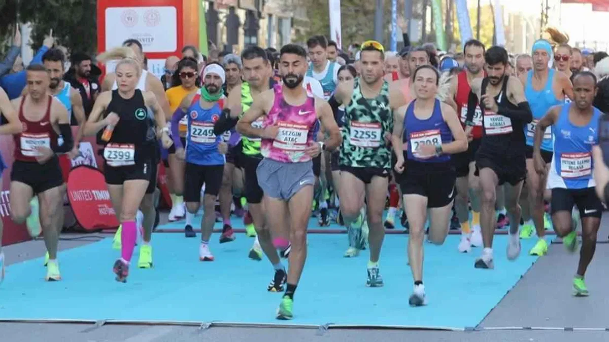 Gazi yarı maratonu için geri sayım başladı