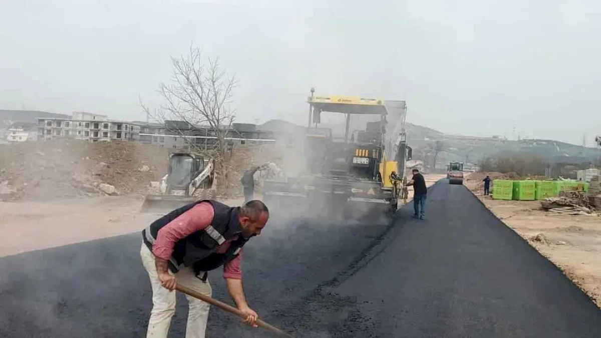 Kocaeli Kartepe'de Gülümser Sokak yenileniyor